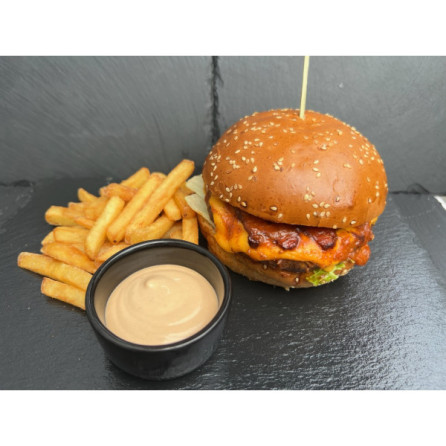 Beef бургер (склад: бургерна б...